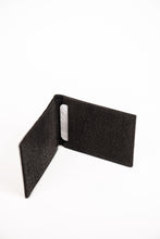 Load image into Gallery viewer, Men&#39;s black full grain leather wallet