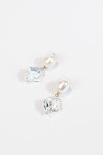 Load image into Gallery viewer, Freshwater pearl stud gold earrings with Swarovski crystal drop
