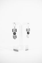 Load image into Gallery viewer, Gunmetal cube crystal drop earrings