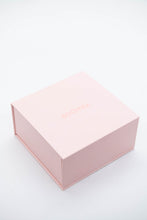 Load image into Gallery viewer, Magic Padded Sticky Bra